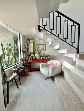 Sobrado à Venda - Oficinas