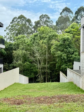 Condomínio Villa Toscana - Terreno à Venda