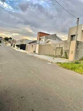 Terreno Em ótima Localização - Jardim Carvalho