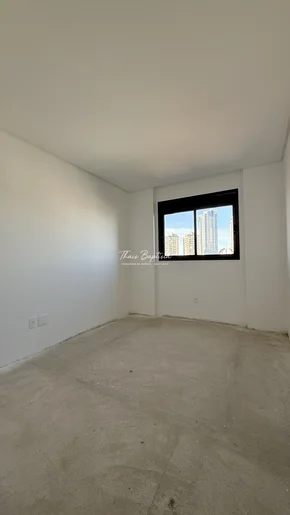 <strong>EDIFÍCIO GRAN VILLAGIO - APARTAMENTO À VENDA NOVO - ESTRELA</strong>