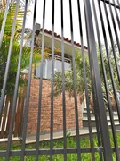 <strong>CASA DE ESQUINA À VENDA - VILA PANORAMA</strong>