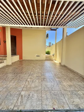 Casa Térrea á Venda  - Vila Estrela