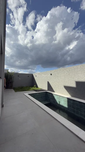 Condomínio Bosque Mistral - Sobrado à Venda - Jd. Carvalho