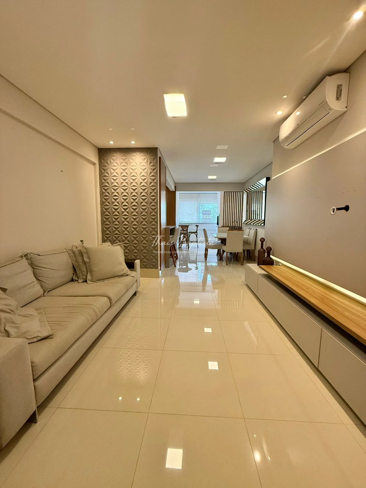 Edifício Costa Esmeralda - Apartamento à Venda - Estrela