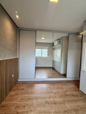 Edifício Costa Esmeralda - Apartamento à Venda - Estrela