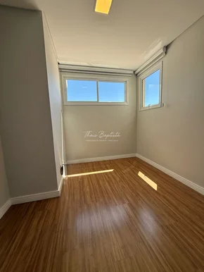 Condomínio Vale Dos Vinhedos - Sobrado à Venda - Oficinas