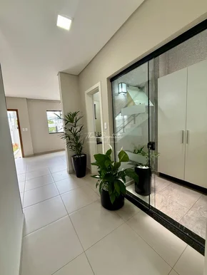 Sobrado Semi Mobiliado à Venda - Bairro Boa Vista