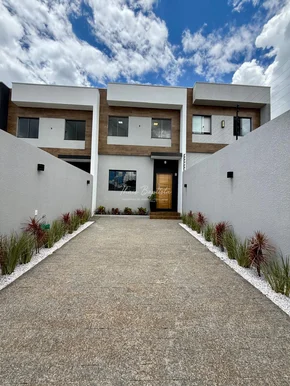 Sobrado Semi Mobiliado à Venda - Bairro Boa Vista