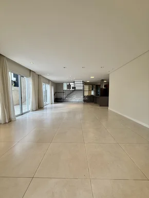 Condomínio Lá Defense - Sobrado à Venda E Locação