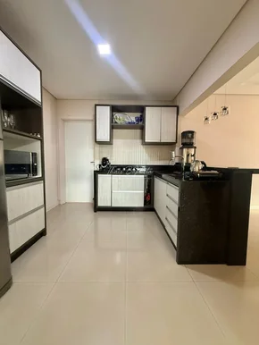 Casa Terrea à Venda Na Ronda