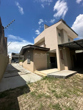 Sobrado Padrão á Venda - Jardim Gianna