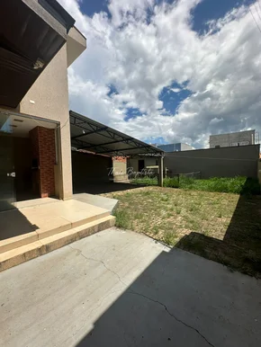 Sobrado Padrão á Venda - Jardim Gianna