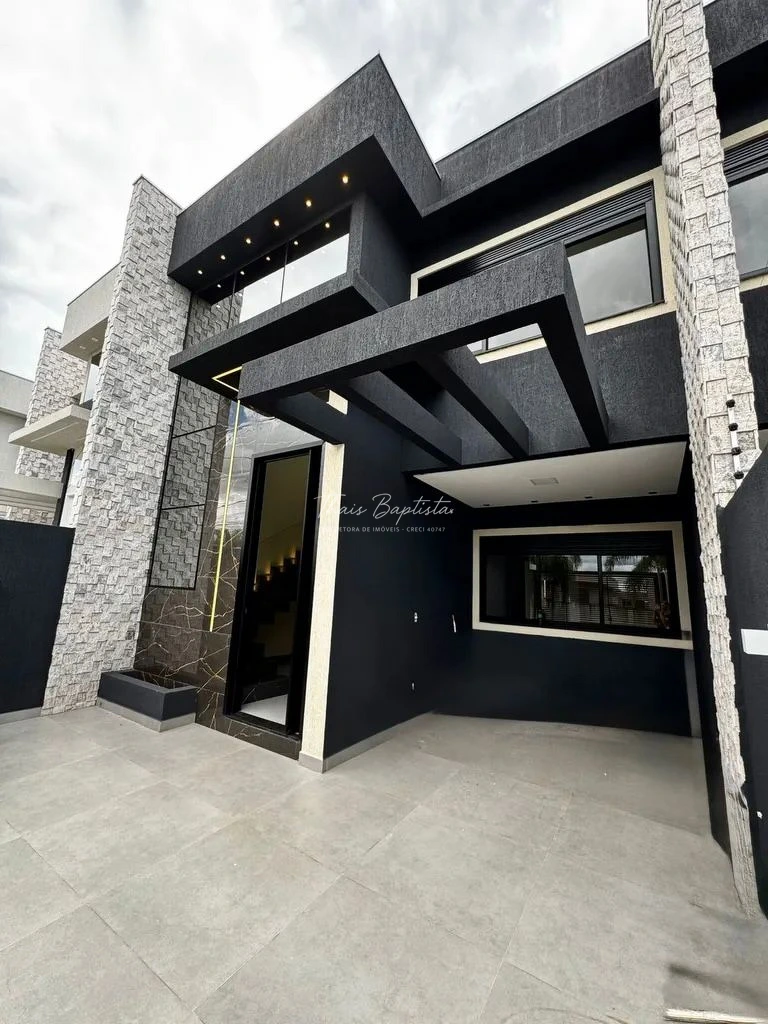 Sobrado à Venda - Jardim Carvalho