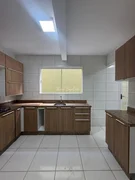 <strong>SOBRADO PADRÃO À VENDA - ORFÃS</strong>