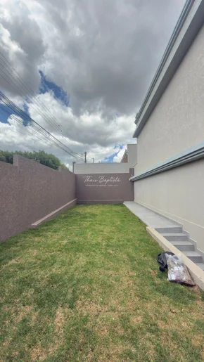 Sobrado De Esquina Sendo 3 Suítes à Venda - Jd Carvalho