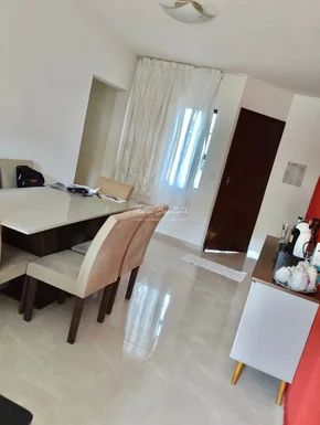 Casa Padrão à Venda - Jardim Gianna