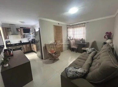 Casa à Venda No Jardim Veneza - Uvaranas