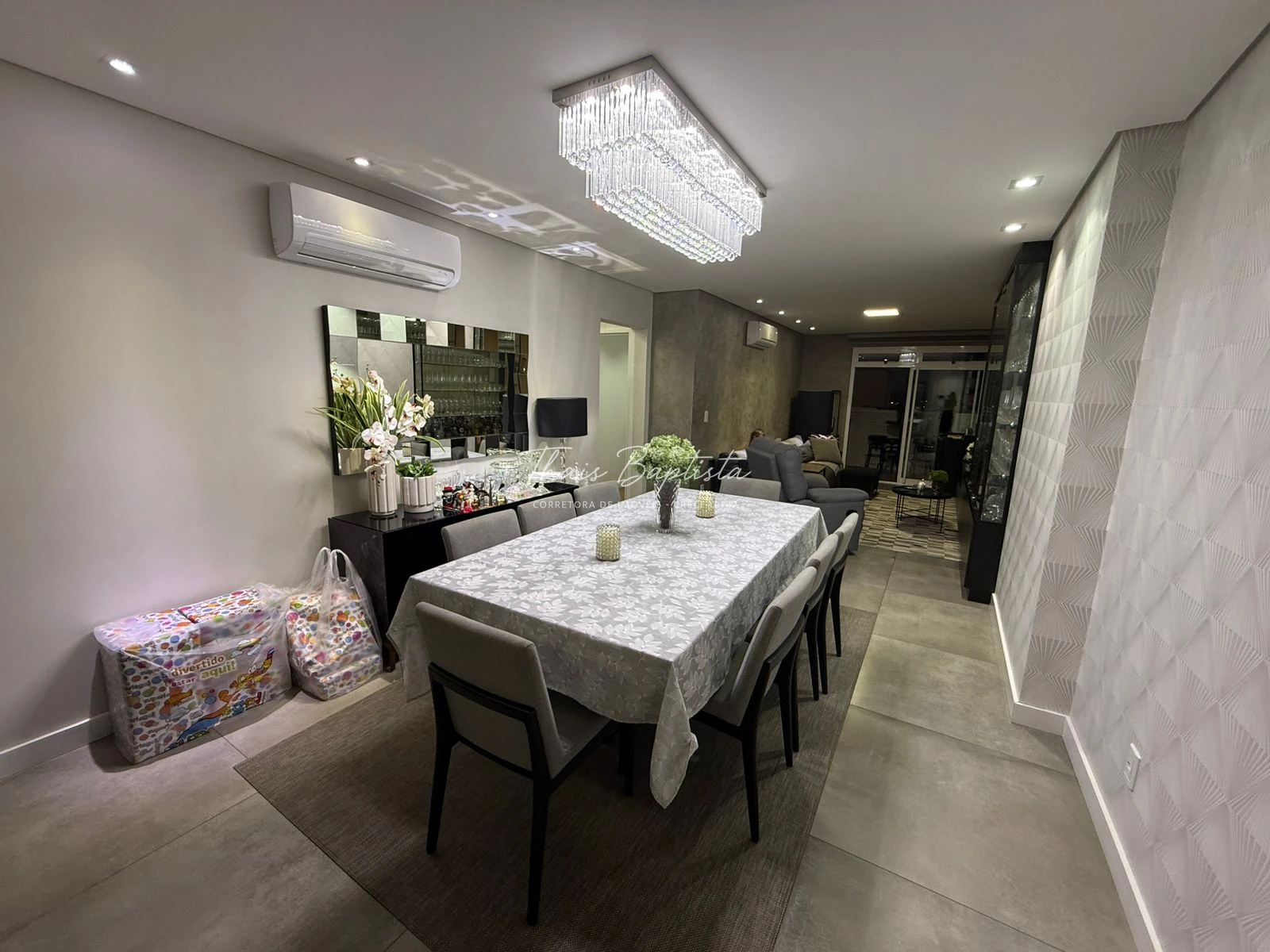 Apartamento à Venda - Edifício Rembrandt - Centro