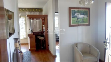 Casa De Esquina Comercial/residencial à Venda - Nova Russia