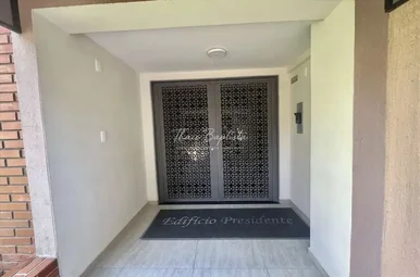 <strong>APARTAMENTO À VENDA - EDIFÍCIO PRESIDENTE - CENTRO</strong>