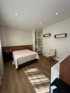 Casa à Venda - Jardim Carvalho