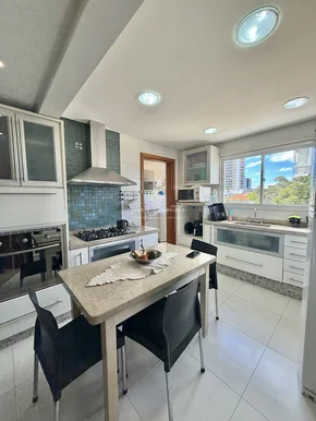 Edifício Amazonas - Apartamento à Venda - Estrela