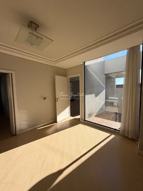 Casa Térrea à Venda - Jardim Carvalho