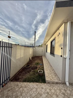 Casa Térrea à Venda - Santa Maria