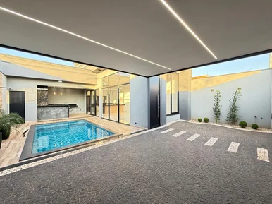 <strong>Casa Padrão</strong>&nbsp;<small>(3 dormit&oacute;rios sendo 1 su&iacute;te)</small>