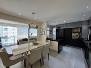 <strong>Apartamento Padrão</strong>&nbsp;<small>(3 dormit&oacute;rios sendo 3 su&iacute;tes)</small>