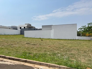 <strong>Condominio Fechado</strong> ()