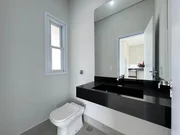 <strong>Casa em Condomínio</strong>&nbsp;<small>(3 dormit&oacute;rios sendo 3 su&iacute;tes)</small>