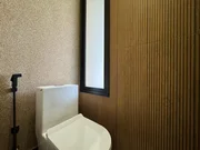 <strong>Casa em Condomínio</strong>&nbsp;<small>(3 dormit&oacute;rios sendo 3 su&iacute;tes)</small>