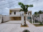 <strong></strong>&nbsp;<small>(4 dormit&oacute;rios sendo 4 su&iacute;tes)</small>