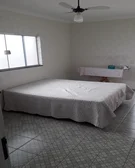 <strong></strong>&nbsp;<small>(3 dormit&oacute;rios)</small>