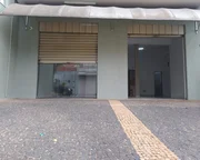 <strong></strong> ()