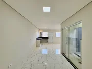 <strong></strong>&nbsp;<small>(2 dormit&oacute;rios sendo 1 su&iacute;te)</small>