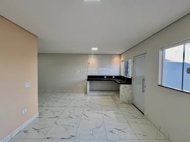 <strong></strong>&nbsp;<small>(2 dormit&oacute;rios sendo 1 su&iacute;te)</small>