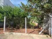 <strong></strong> ()