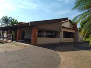 <strong></strong> ()