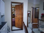 <strong></strong>&nbsp;<small>(6 dormit&oacute;rios sendo 2 su&iacute;tes)</small>