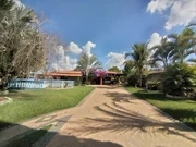 <strong></strong>&nbsp;<small>(3 dormit&oacute;rios sendo 1 su&iacute;te)</small>