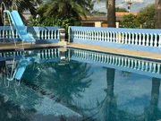 <strong></strong>&nbsp;<small>(3 dormit&oacute;rios sendo 1 su&iacute;te)</small>