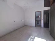 <strong></strong>&nbsp;<small>(4 dormit&oacute;rios sendo 2 su&iacute;tes)</small>