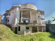 <strong></strong>&nbsp;<small>(3 dormit&oacute;rios sendo 1 su&iacute;te)</small>