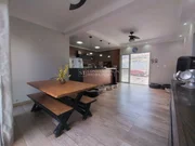 <strong></strong>&nbsp;<small>(3 dormit&oacute;rios sendo 3 su&iacute;tes)</small>