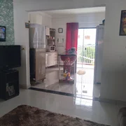 <strong></strong>&nbsp;<small>(4 dormit&oacute;rios)</small>