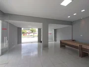 <strong></strong> ()