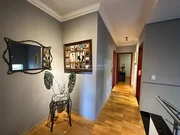 <strong>Casa de 3 quartos com suíte, 6 vagas de garagem na Morada do</strong>