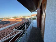 <strong>Casa de 3 quartos com suíte, 6 vagas de garagem na Morada do</strong>